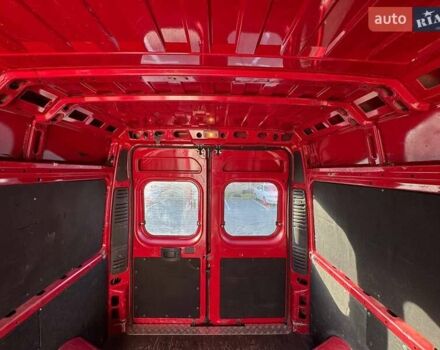 Красный Ситроен Jumper, объемом двигателя 2.2 л и пробегом 236 тыс. км за 8800 $, фото 15 на Automoto.ua