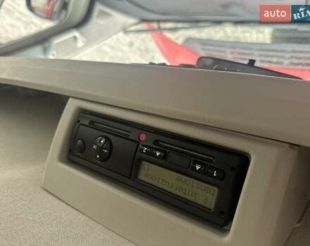 Красный Ситроен Jumper, объемом двигателя 2.2 л и пробегом 431 тыс. км за 23800 $, фото 26 на Automoto.ua