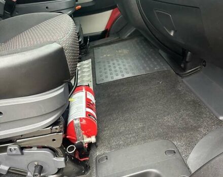 Красный Ситроен Jumper, объемом двигателя 2.2 л и пробегом 431 тыс. км за 23800 $, фото 53 на Automoto.ua