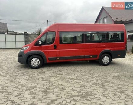 Красный Ситроен Jumper, объемом двигателя 2.2 л и пробегом 431 тыс. км за 23800 $, фото 2 на Automoto.ua