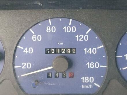 Красный Ситроен Jumper, объемом двигателя 2.5 л и пробегом 531 тыс. км за 4038 $, фото 1 на Automoto.ua