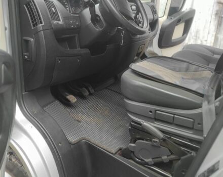 Серый Ситроен Jumper, объемом двигателя 2.2 л и пробегом 192 тыс. км за 12200 $, фото 2 на Automoto.ua