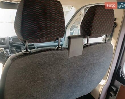 Серый Ситроен Jumper, объемом двигателя 2 л и пробегом 335 тыс. км за 12800 $, фото 85 на Automoto.ua