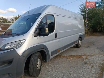 Серый Ситроен Jumper, объемом двигателя 2 л и пробегом 335 тыс. км за 12800 $, фото 1 на Automoto.ua