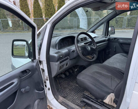 Белый Ситроен Jumpy, объемом двигателя 1.9 л и пробегом 288 тыс. км за 1950 $, фото 10 на Automoto.ua