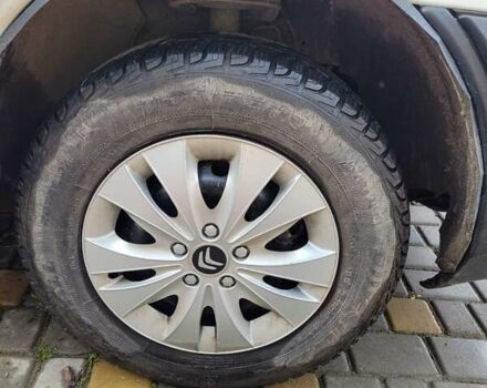 Сітроен Jumpy 2006 у Хмельницькому на Automoto.ua Білий Сітроен Jumpy, об'ємом двигуна 1.9 л та пробігом 275 тис. км за 3777 $, фото 6 на Automoto.ua