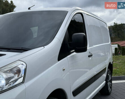 Білий Сітроен Jumpy, об'ємом двигуна 1.6 л та пробігом 300 тис. км за 8300 $, фото 27 на Automoto.ua
