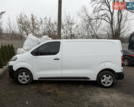 Білий Сітроен Jumpy, об'ємом двигуна 2 л та пробігом 372 тис. км за 10000 $, фото 4 на Automoto.ua
