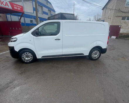 Белый Ситроен Jumpy, объемом двигателя 1.56 л и пробегом 73 тыс. км за 18000 $, фото 4 на Automoto.ua