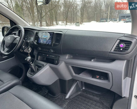 Белый Ситроен Jumpy, объемом двигателя 2 л и пробегом 171 тыс. км за 16900 $, фото 28 на Automoto.ua