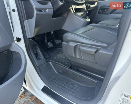 Белый Ситроен Jumpy, объемом двигателя 2 л и пробегом 170 тыс. км за 17300 $, фото 32 на Automoto.ua