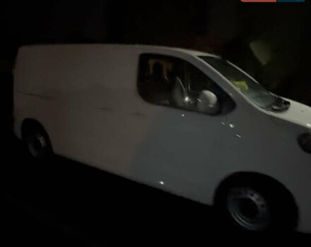 Білий Сітроен Jumpy, об'ємом двигуна 2 л та пробігом 186 тис. км за 17900 $, фото 1 на Automoto.ua