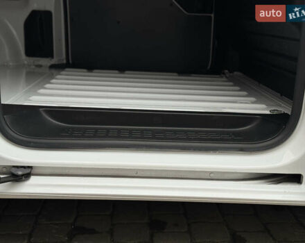 Білий Сітроен Jumpy, об'ємом двигуна 2 л та пробігом 204 тис. км за 17499 $, фото 23 на Automoto.ua