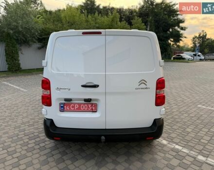 Белый Ситроен Jumpy, объемом двигателя 1.5 л и пробегом 149 тыс. км за 15950 $, фото 5 на Automoto.ua