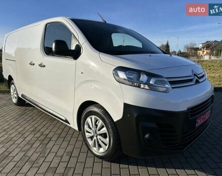 Белый Ситроен Jumpy, объемом двигателя 2 л и пробегом 38 тыс. км за 20999 $, фото 1 на Automoto.ua