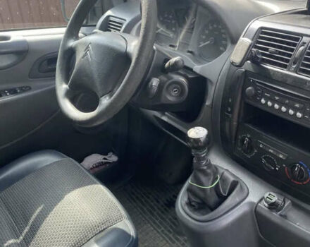 Белый Ситроен Jumpy, объемом двигателя 2 л и пробегом 310 тыс. км за 6000 $, фото 3 на Automoto.ua