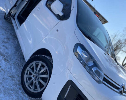 Белый Ситроен Jumpy, объемом двигателя 2 л и пробегом 190 тыс. км за 15700 $, фото 5 на Automoto.ua