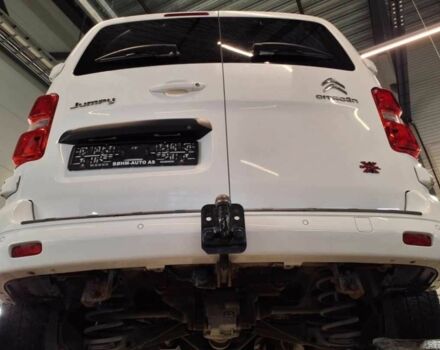 Білий Сітроен Jumpy, об'ємом двигуна 2 л та пробігом 180 тис. км за 15000 $, фото 3 на Automoto.ua