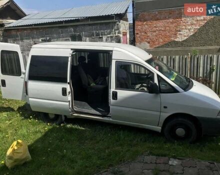 Белый Ситроен Jumpy, объемом двигателя 1.9 л и пробегом 186 тыс. км за 2800 $, фото 4 на Automoto.ua