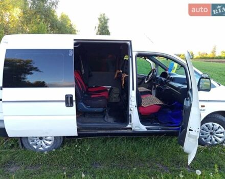 Белый Ситроен Jumpy, объемом двигателя 1.9 л и пробегом 390 тыс. км за 3250 $, фото 4 на Automoto.ua