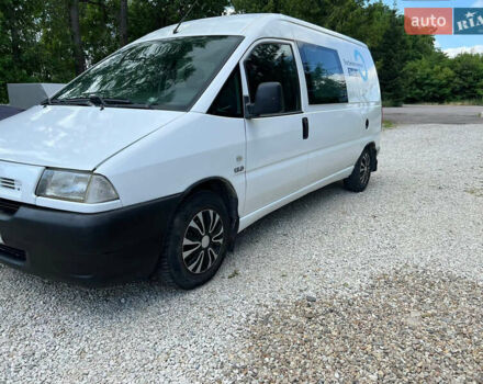 Белый Ситроен Jumpy, объемом двигателя 1.9 л и пробегом 490 тыс. км за 2999 $, фото 4 на Automoto.ua