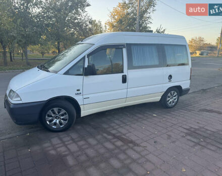 Белый Ситроен Jumpy, объемом двигателя 1.87 л и пробегом 400 тыс. км за 3850 $, фото 1 на Automoto.ua