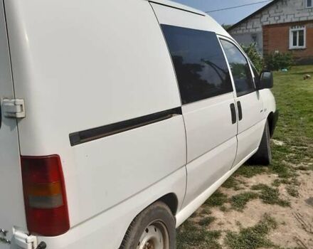 Белый Ситроен Jumpy, объемом двигателя 2 л и пробегом 380 тыс. км за 2300 $, фото 3 на Automoto.ua