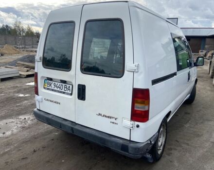 Белый Ситроен Jumpy, объемом двигателя 2 л и пробегом 260 тыс. км за 2700 $, фото 6 на Automoto.ua