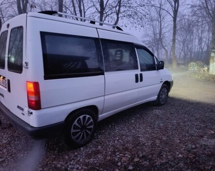 Белый Ситроен Jumpy, объемом двигателя 2 л и пробегом 300 тыс. км за 3550 $, фото 3 на Automoto.ua