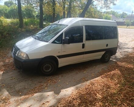 Белый Ситроен Jumpy, объемом двигателя 1.9 л и пробегом 300 тыс. км за 3200 $, фото 1 на Automoto.ua