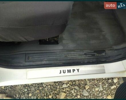 Белый Ситроен Jumpy, объемом двигателя 2 л и пробегом 315 тыс. км за 4800 $, фото 4 на Automoto.ua