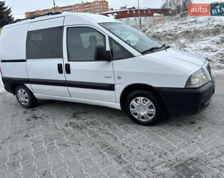 Белый Ситроен Jumpy, объемом двигателя 1.87 л и пробегом 310 тыс. км за 3999 $, фото 3 на Automoto.ua