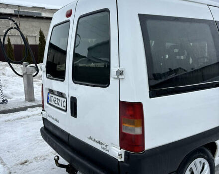 Белый Ситроен Jumpy, объемом двигателя 2 л и пробегом 230 тыс. км за 4800 $, фото 3 на Automoto.ua