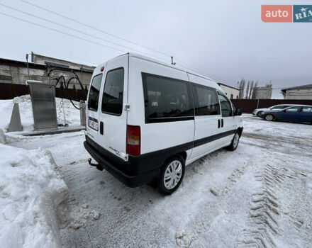 Белый Ситроен Jumpy, объемом двигателя 2 л и пробегом 230 тыс. км за 4800 $, фото 2 на Automoto.ua