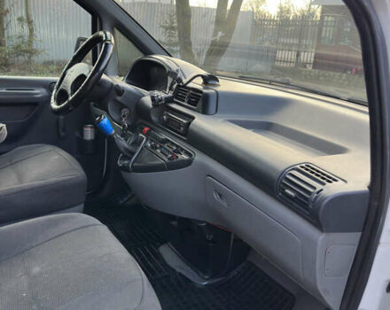 Белый Ситроен Jumpy, объемом двигателя 1.9 л и пробегом 309 тыс. км за 3999 $, фото 14 на Automoto.ua