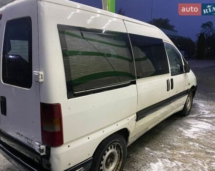 Белый Ситроен Jumpy, объемом двигателя 2 л и пробегом 250 тыс. км за 3000 $, фото 2 на Automoto.ua