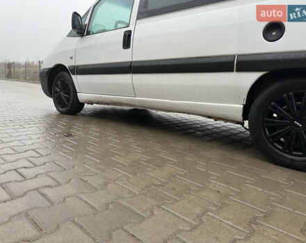 Белый Ситроен Jumpy, объемом двигателя 1.87 л и пробегом 270 тыс. км за 3650 $, фото 6 на Automoto.ua