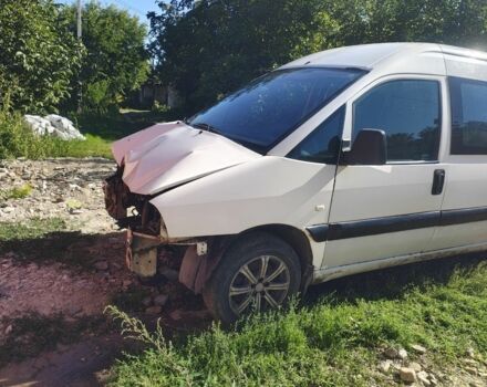 Ситроен Jumpy 2005 в Дружковке на Automoto.ua Белый Ситроен Jumpy, объемом двигателя 1.9 л и пробегом 235 тыс. км за 2200 $, фото 10 на Automoto.ua