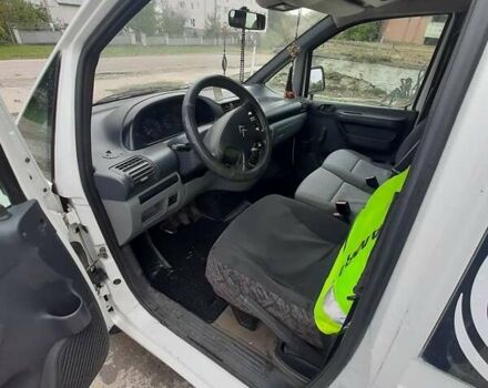 Белый Ситроен Jumpy, объемом двигателя 2 л и пробегом 275 тыс. км за 3890 $, фото 7 на Automoto.ua