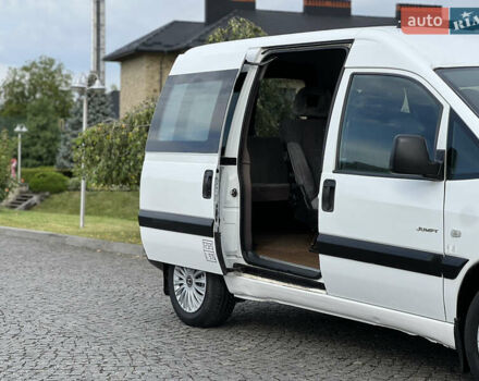 Белый Ситроен Jumpy, объемом двигателя 2 л и пробегом 310 тыс. км за 4250 $, фото 12 на Automoto.ua