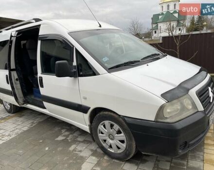 Белый Ситроен Jumpy, объемом двигателя 2 л и пробегом 360 тыс. км за 4500 $, фото 1 на Automoto.ua
