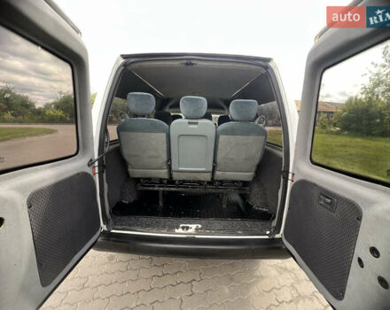 Белый Ситроен Jumpy, объемом двигателя 2 л и пробегом 382 тыс. км за 4290 $, фото 39 на Automoto.ua