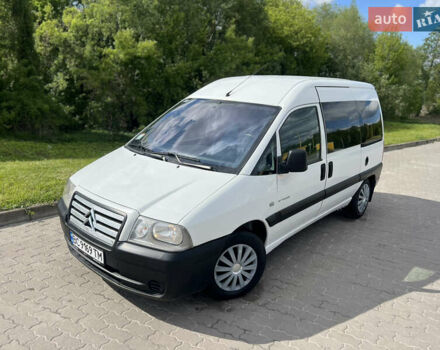 Белый Ситроен Jumpy, объемом двигателя 2 л и пробегом 382 тыс. км за 4290 $, фото 2 на Automoto.ua