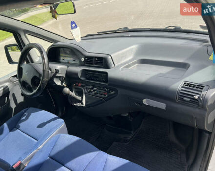 Белый Ситроен Jumpy, объемом двигателя 2 л и пробегом 382 тыс. км за 4290 $, фото 25 на Automoto.ua