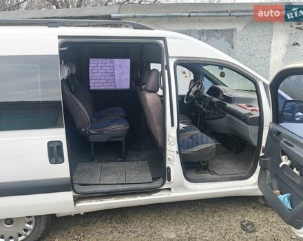 Белый Ситроен Jumpy, объемом двигателя 2 л и пробегом 362 тыс. км за 4600 $, фото 5 на Automoto.ua
