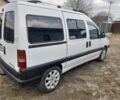 Белый Ситроен Jumpy, объемом двигателя 2 л и пробегом 302 тыс. км за 4500 $, фото 2 на Automoto.ua
