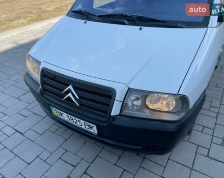 Белый Ситроен Jumpy, объемом двигателя 2 л и пробегом 300 тыс. км за 4650 $, фото 8 на Automoto.ua