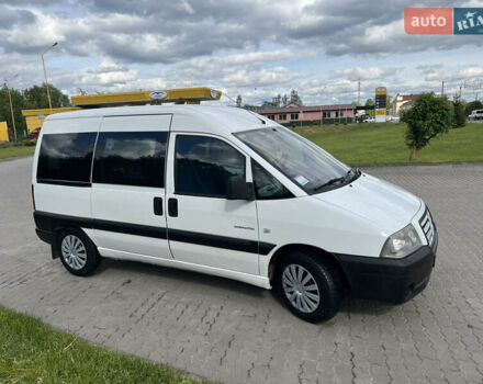 Белый Ситроен Jumpy, объемом двигателя 2 л и пробегом 382 тыс. км за 4290 $, фото 54 на Automoto.ua