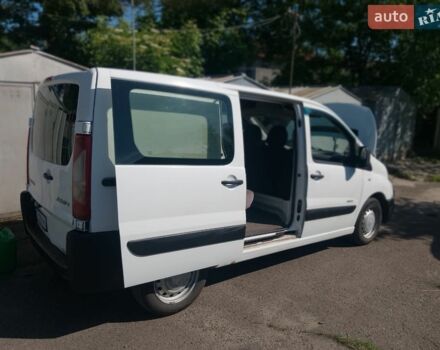 Белый Ситроен Jumpy, объемом двигателя 2 л и пробегом 330 тыс. км за 5500 $, фото 2 на Automoto.ua