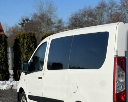 Белый Ситроен Jumpy, объемом двигателя 2 л и пробегом 341 тыс. км за 5399 $, фото 9 на Automoto.ua